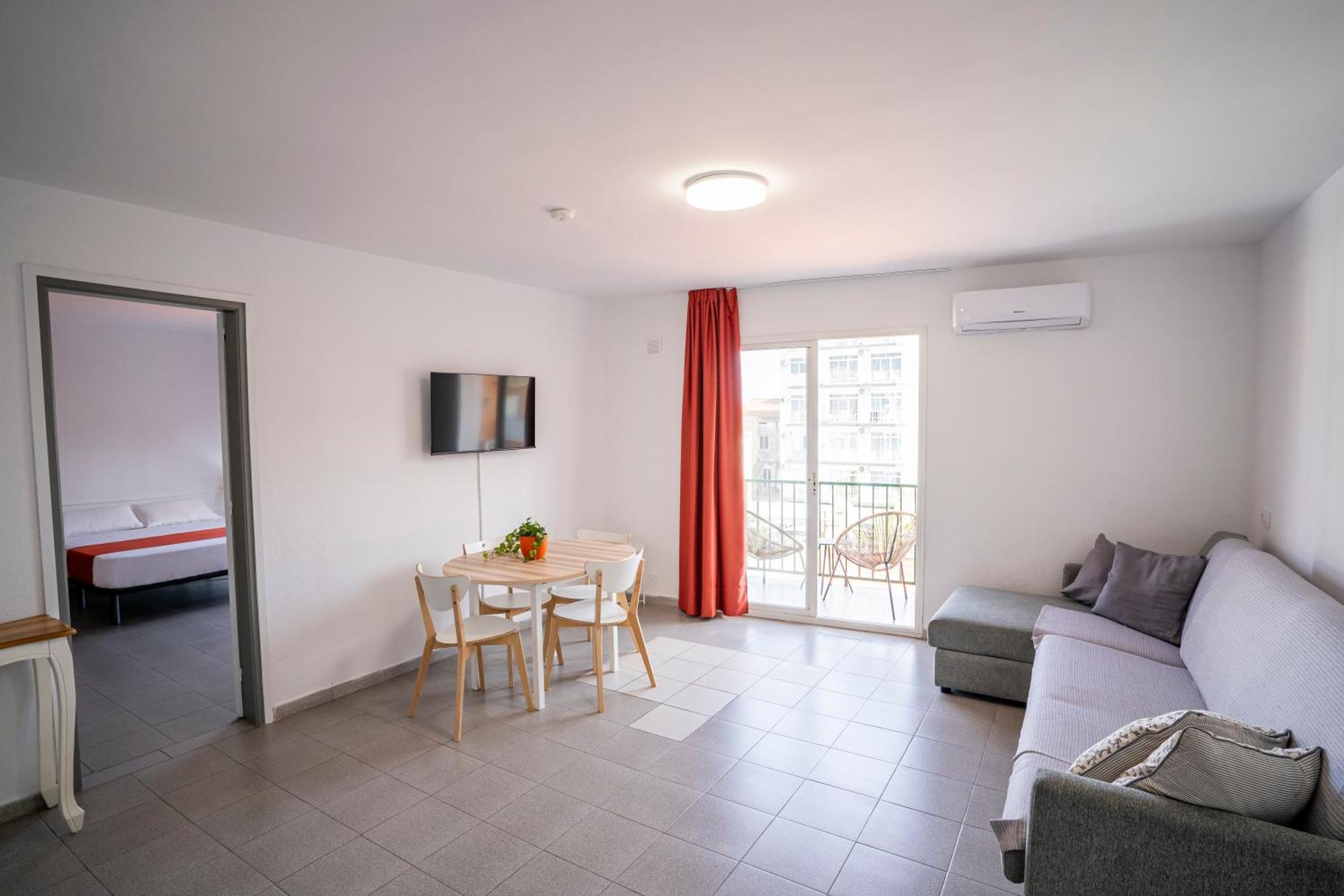 Apartaments Atzavara Calella Cameră foto